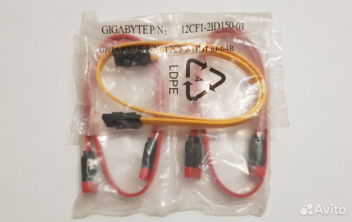 SATA кабели - по 3 штуки и больше