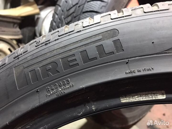 Pirelli Scorpion Winter 285/40 R22 110V