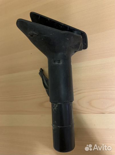 Форсунка омывателя фар touareg nf левая