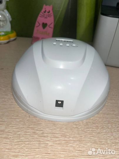 Лампа для маникюра