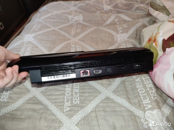 Sony playstation 3 super slim