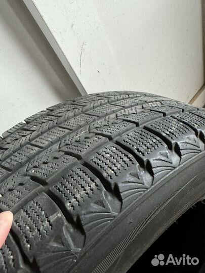Roadstone Winguard Ice Plus 215/60 R16