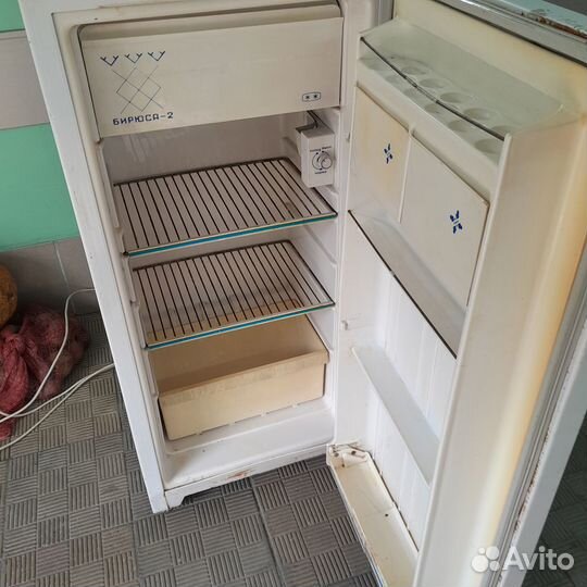 Холодильник рабочий
