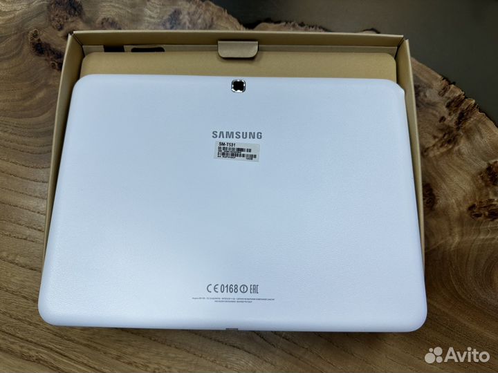 Планшет Samsung galaxy TAB 4, 16 гб