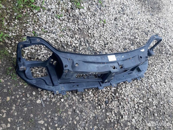 Панель передняя телевизор Рено Трафик Виваро