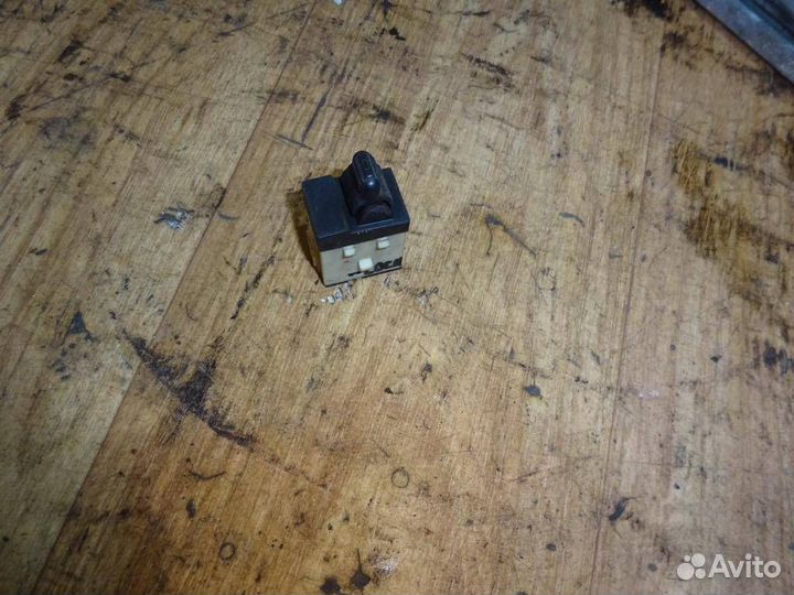 Кнопка Dodge Stratus 2001-2006