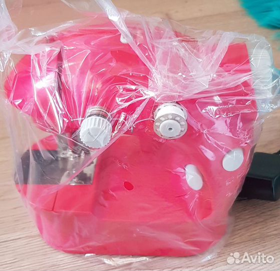 Швейная машинка помощница Leomax