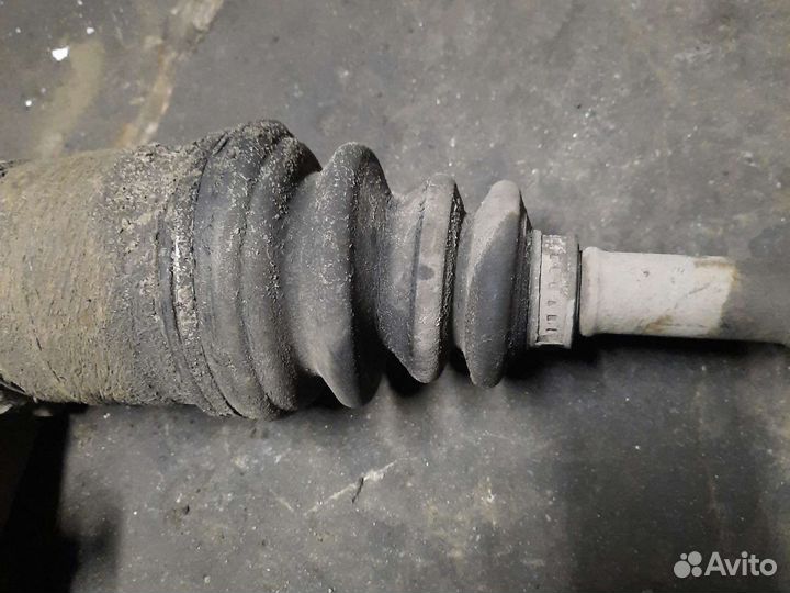 Правый шруз nissan maxima a32 vq20de АКПП