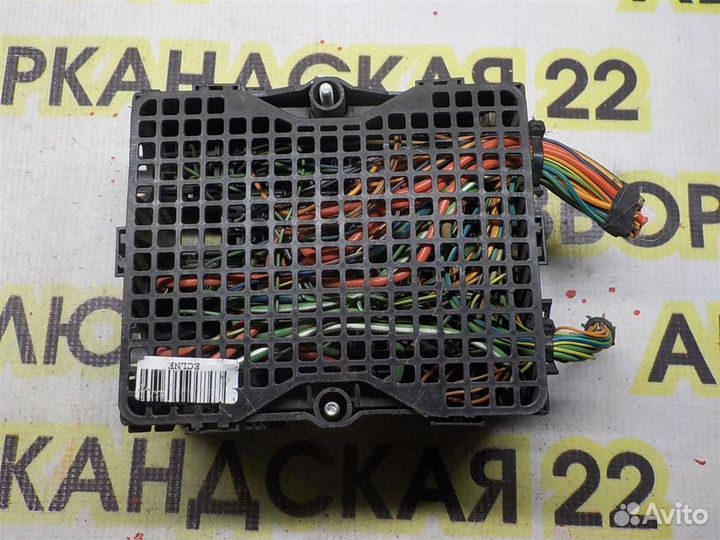 Блок предохранителей Ford Fusion 2002-2012