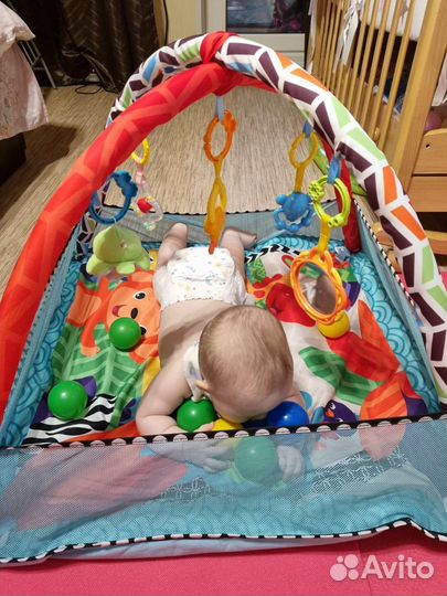 Развивающий коврик