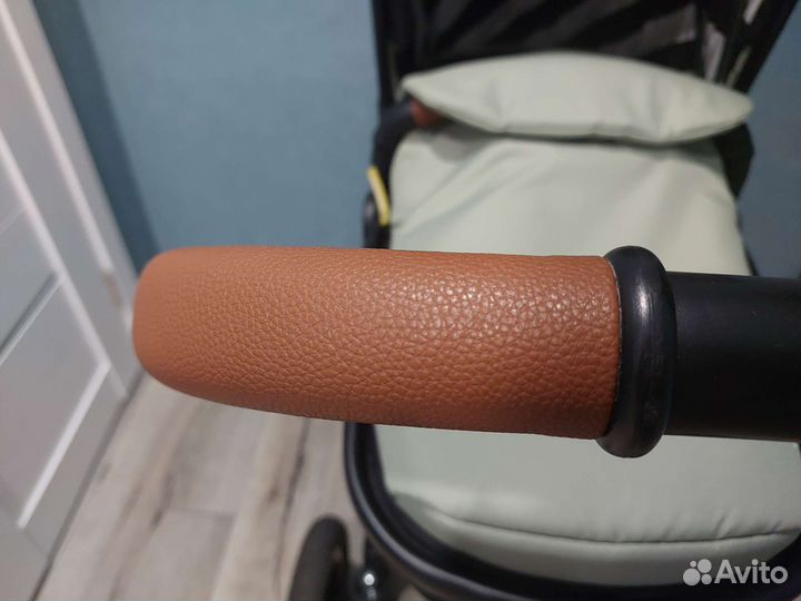 Коляска трансформер Happy Baby mommer