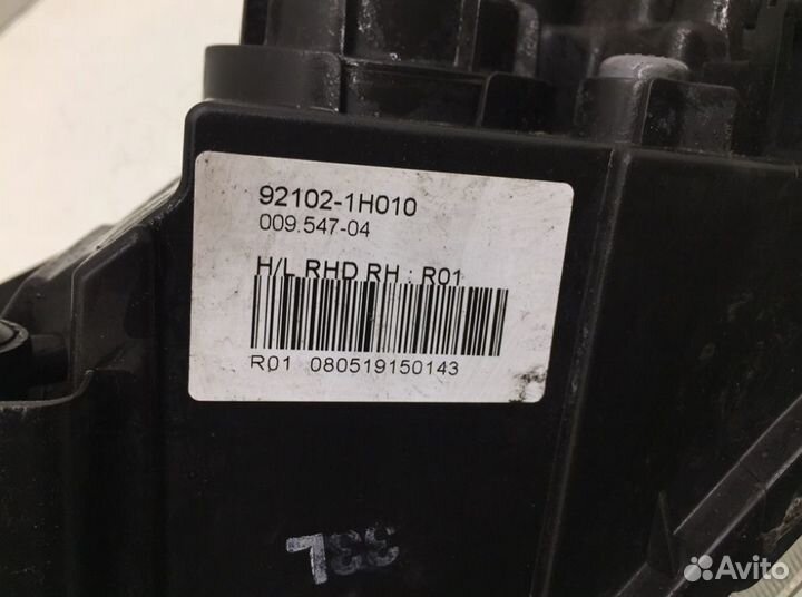 Фара 921021H010 KIA Ceed (2007-2012)