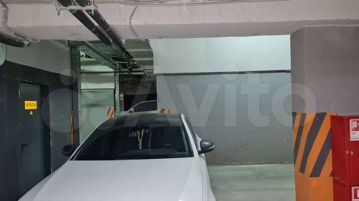 Машиноместо, 29 м²