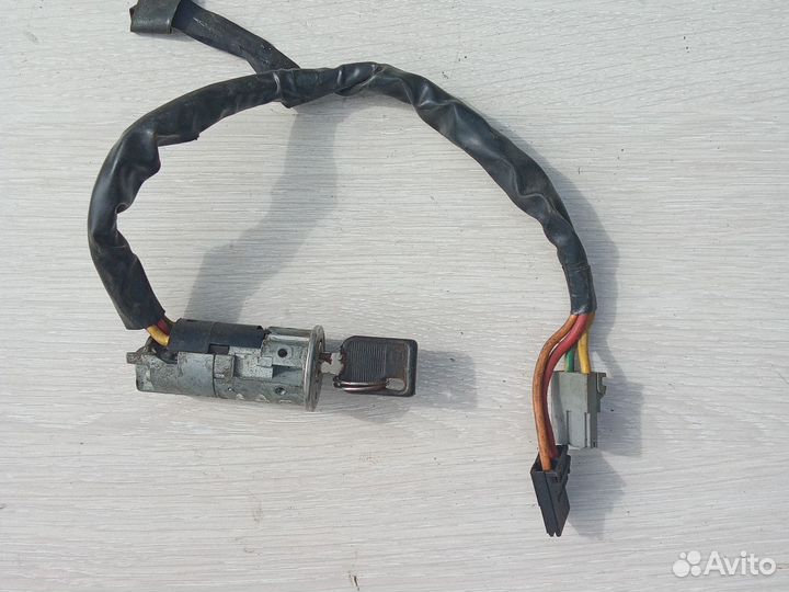 Рено Лагуна замок зажигания