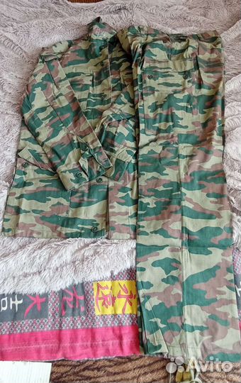 Камуфляжный костюм