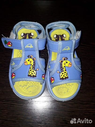 Сандалии пляжные