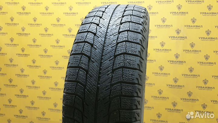 Michelin X-Ice XI2 215/65 R16