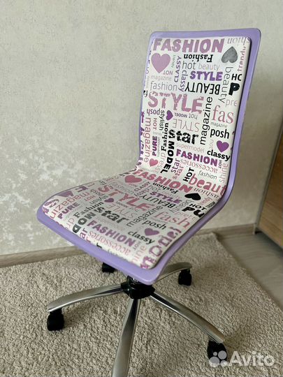 Детский стул на колесиках Hoff