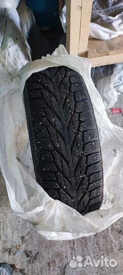Nokian Tyres Hakkapeliitta 8 SUV 225/65 R17