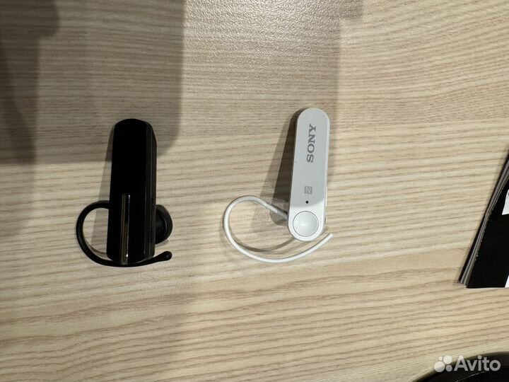 Bluetooth гарнитура Jabra и Sony