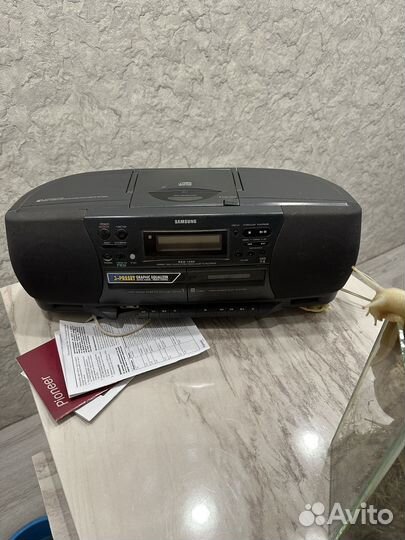 Музыкальный центр, магнитофон, радио