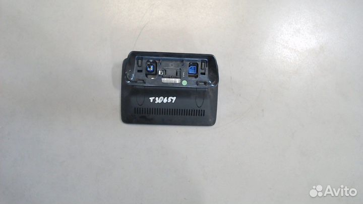 Дисплей мультимедиа Mercedes A W176, 2018