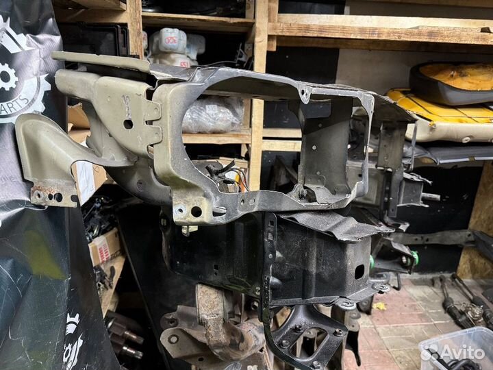 Рамка радиатора (телевизор) Jaguar X-type I (2001—