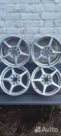 Продам диски p15