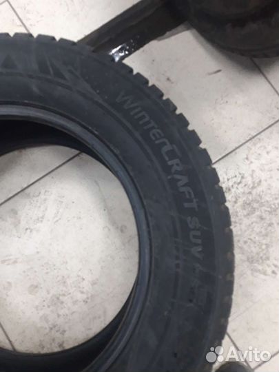 Kumho WinterCraft SUV Ice WS31 235/65 R17
