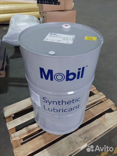 Моторное масло Mobil Ultra 10W-40