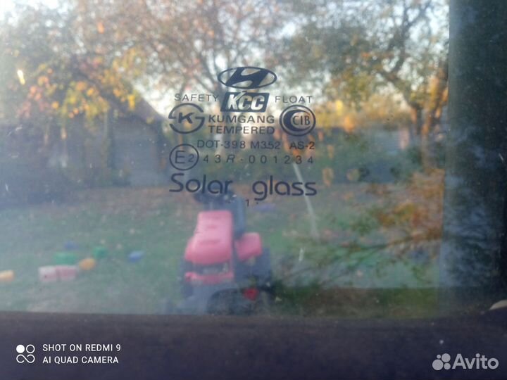 Стекло водительской двери Hyundai Terracan