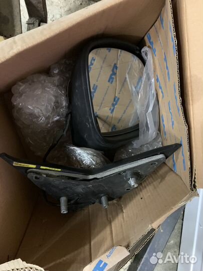 Зеркало левое на volkswagen