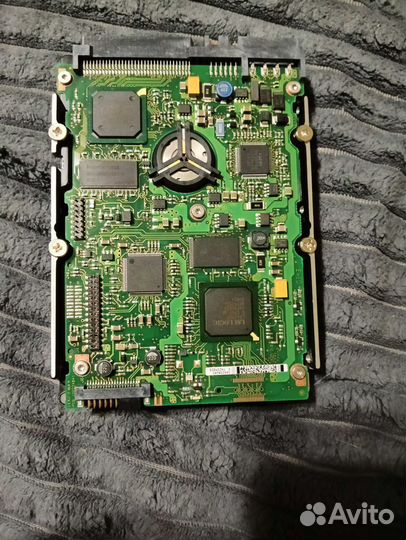 Жоский диск scsi seagate st336607lw