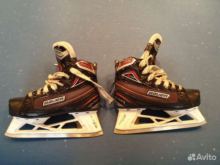 Детские Вратарские хоккейные коньки bauer x700
