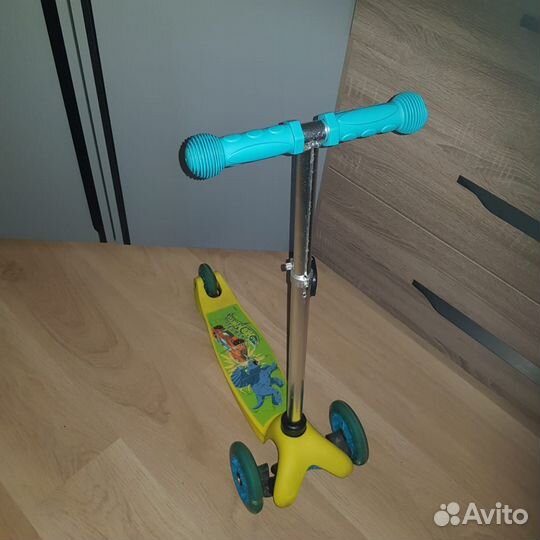 Продаётся самокат