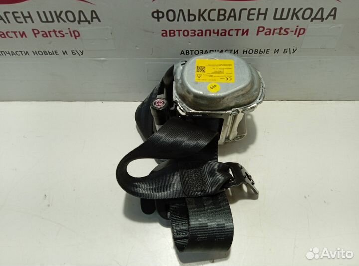 Ремень безопасности правый Skoda Octavia A8 Б/У