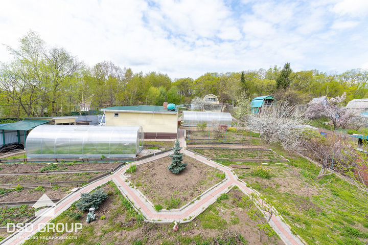 Дом 160 м² на участке 12 сот.