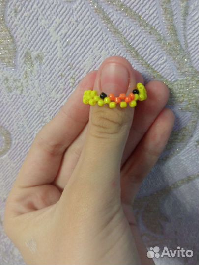 Кольцо из бисера