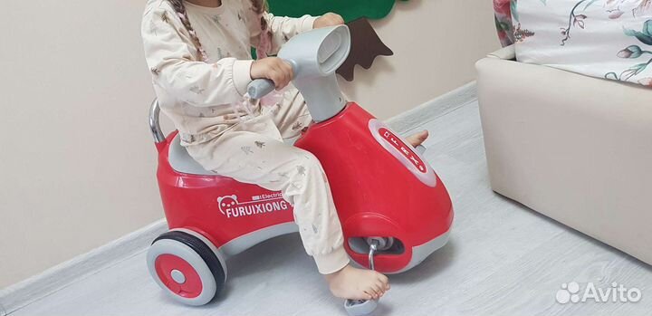 Детский веломобиль на аккумуляторе мотоцикл