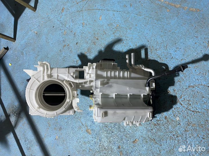 Корпус печки с радиатором mitsubishi ASX