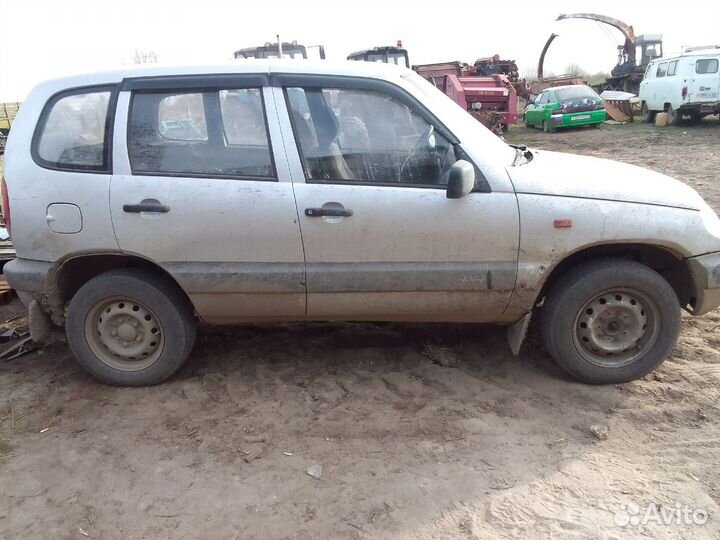 Chevrolet Niva 1.7 МТ, 2005, 220 000 км