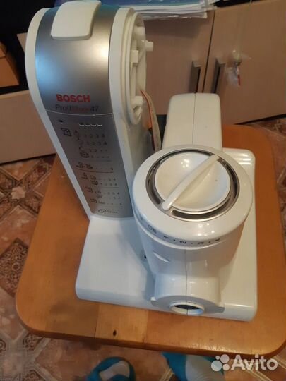 Корпус и моторный блок для комбайна Bosch