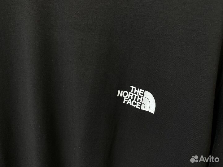 Футболка The North Face черная новая