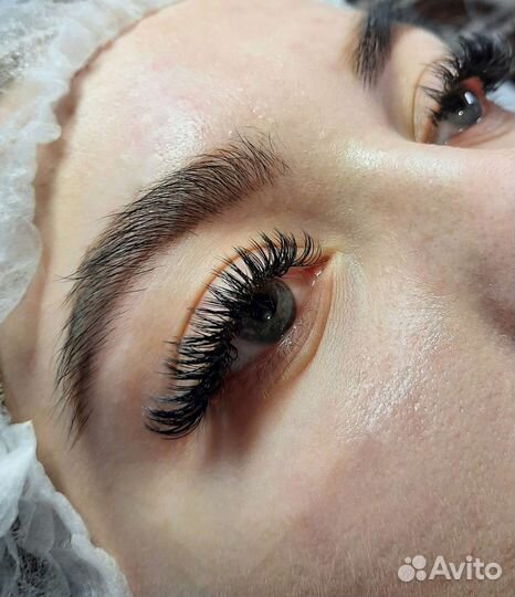 Наращивание ресниц на дому