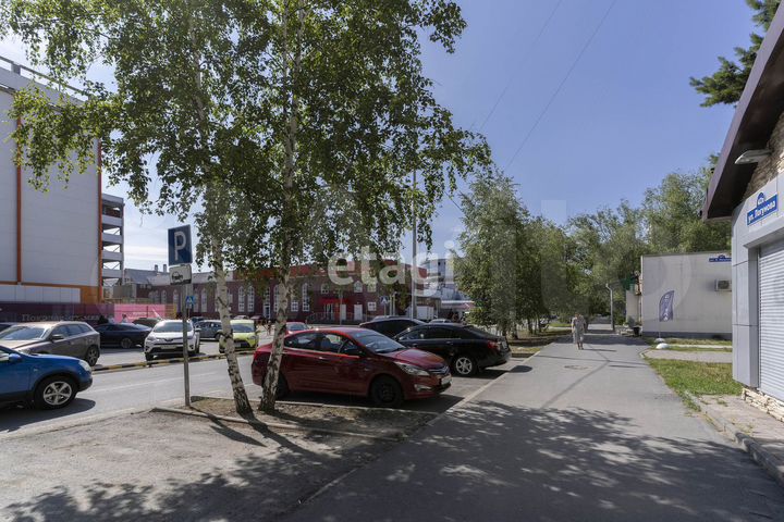 Продам торговое помещение, 130.8 м²