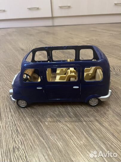 Sylvanian families машина