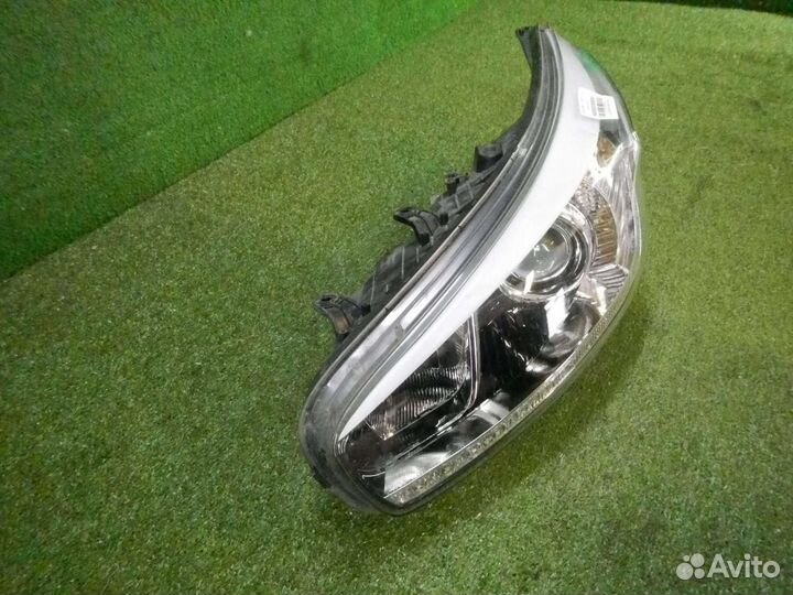 Фара левая Kia Ceed
