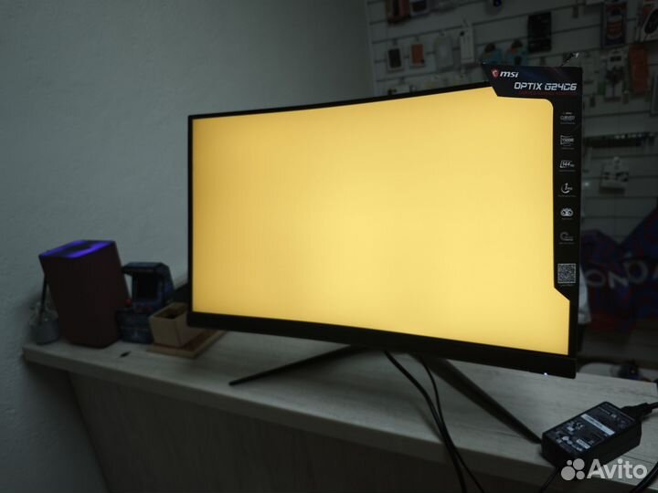 Монитор Msi G24c6