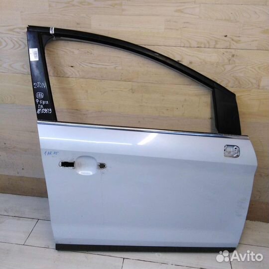 Дверь передняя правая Ford Kuga I 08гв