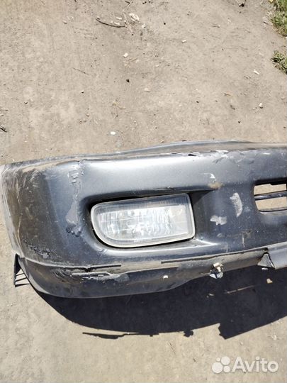 Бампер передний